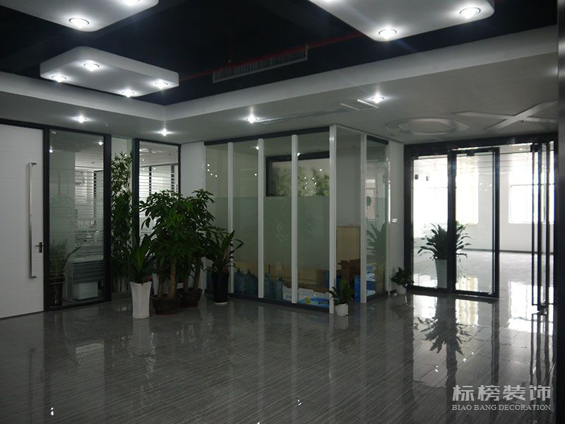 深圳廠房裝修,無塵車間裝修,深圳裝飾,深圳辦公室裝修